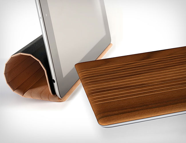 Miniot-Wood-iPad-2-Cover