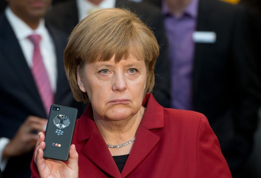 Айфоны запретили в немецком парламенте. И вот почему...