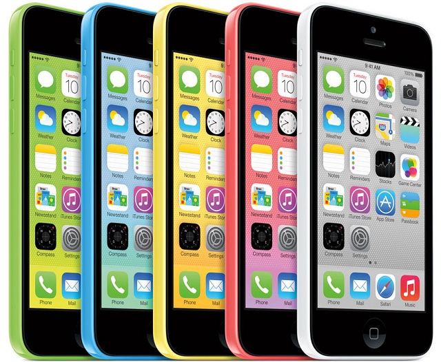 iPhone 5c с 8 Гб памяти можно купить в европейских Apple Store Online