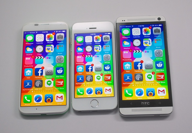 Apple уверенно обгоняет Samsung на рынке смартфонов США