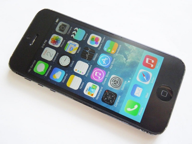 iPhone 5 на третьем месте по продажам в апреле