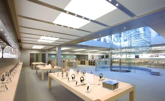 В Apple Store на территории США готовятся к акции по обмену старых iPhone
