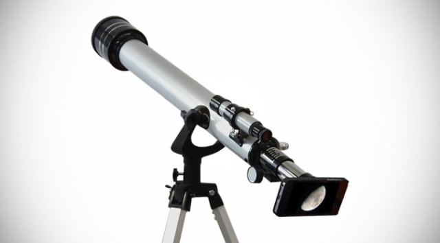 Astronomical-Telescope-For-iPhone-5-1