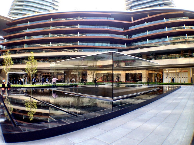 Apple Store в Стамбуле номинирован на премию британского Института проектирования