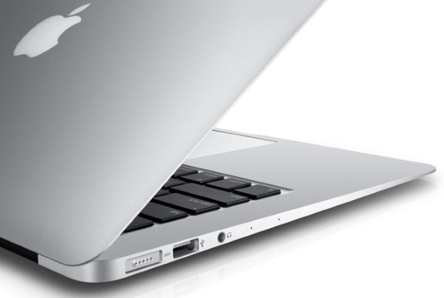 12-дюймовые MacBook Air начнут выпускать в 2015 году