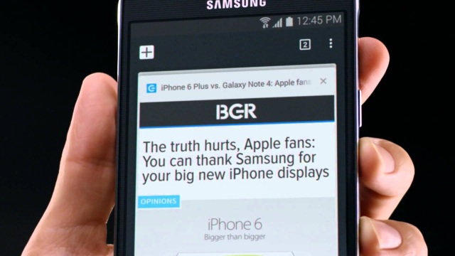 Samsung продолжает «троллить» Apple в рекламных роликах