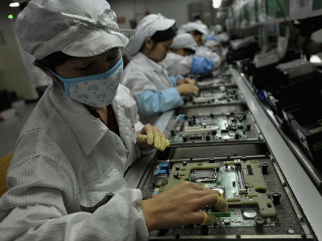 Foxconn ведет набор рабочих для сборки iPhone 6 и iPhone 6 Plus