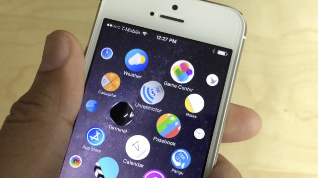 Джейлбрейк-твик Aeternum оформит интерфейс iPhone в стиле Apple Watch