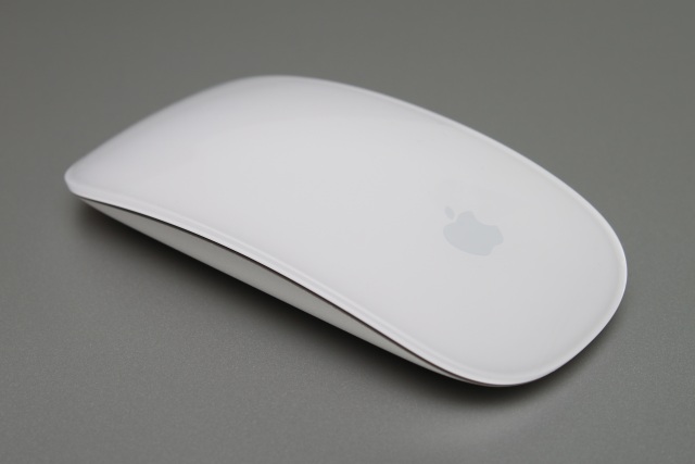 Apple запатентовала мышь со сканером