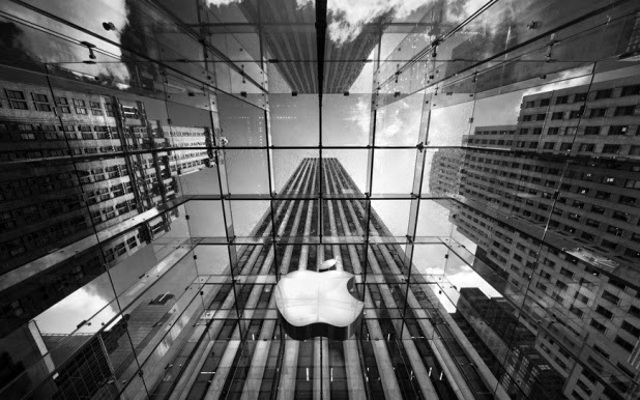 Бывший сотрудник Apple приговорен к году тюрьмы за «слив» информации