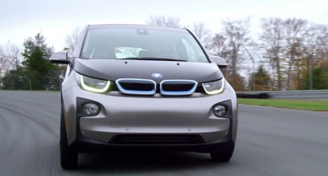 Первый электромобиль BMW будет оснащен «операционкой» от Apple