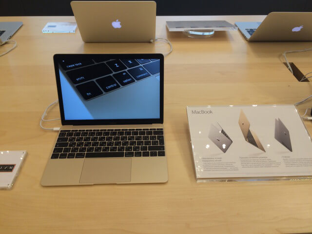 Mac в Apple Shop