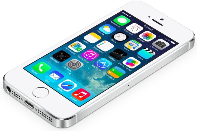 Apple может выпустить обновленную версию iPhone 5s