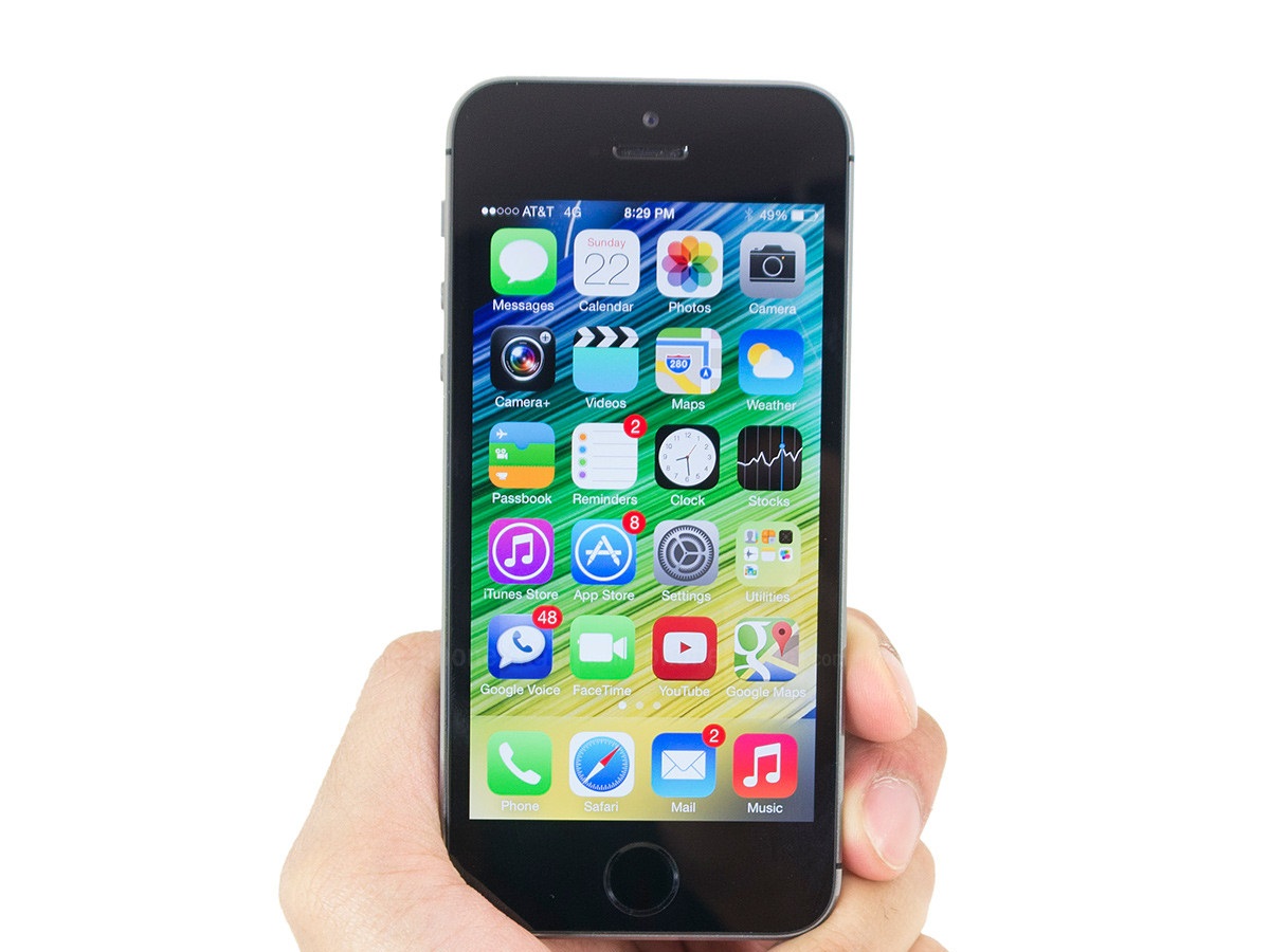 iPhone 5s — лучший компактный смартфона по версии phoneArena