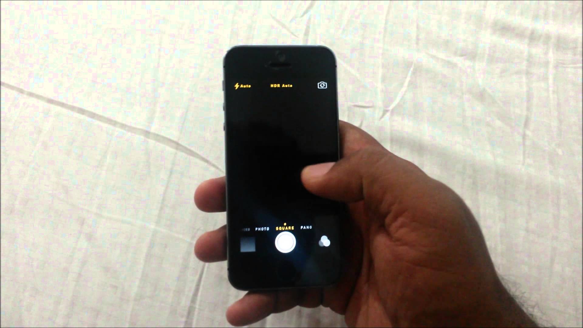 Черный экран камеры андроид. Iphone 5s камера. Камера айфона черная. На айфоне камера черный экран. Айфон 5 камер черный.