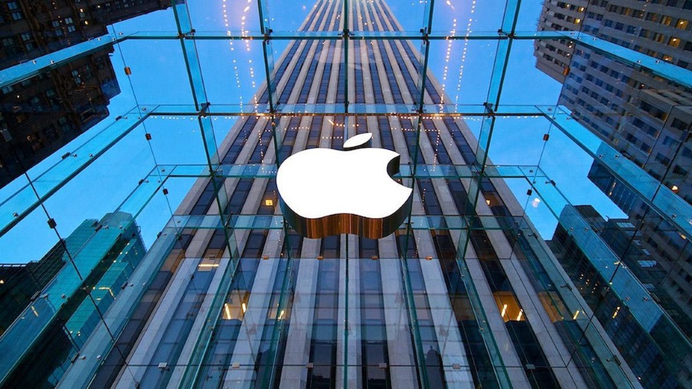 Apple подала в суд на крупные российские интернет-магазины