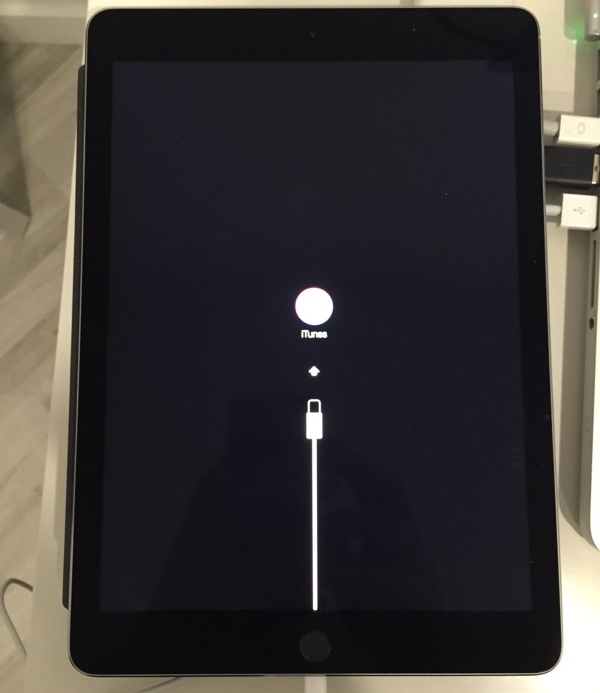 Аккуратно! Обновление iOS 9.3.2 может закирпичить некоторые iPad Pro