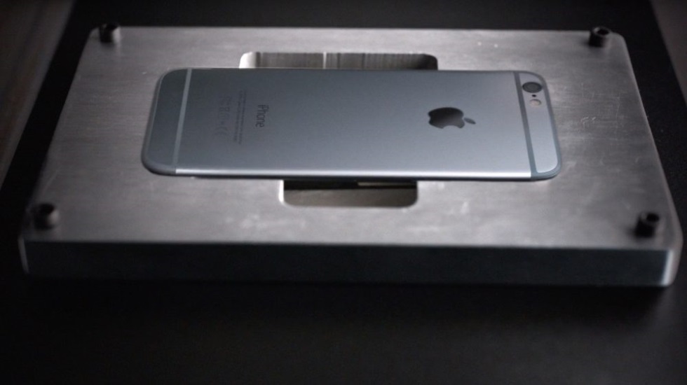 Apple стесняется выпуклой камеры в своих iPhone
