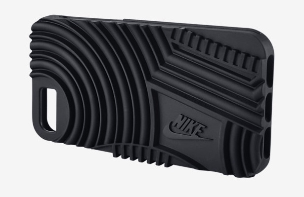 Nike Air Force 1 и Nike Roshe. Новые чехлы для iPhone 7
