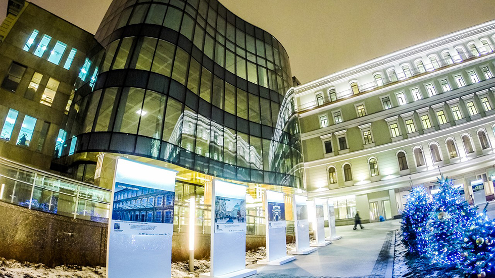 Российский офис Apple переезжает в новый офис. Он в семь раз больше старого