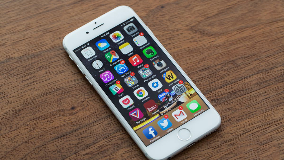 Российские магазины вновь сбросили цены на iPhone 6
