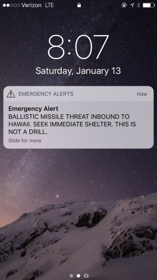 Владельцы iPhone с Гавайских островов по ошибке получили предупреждение о приближении баллистических ракет