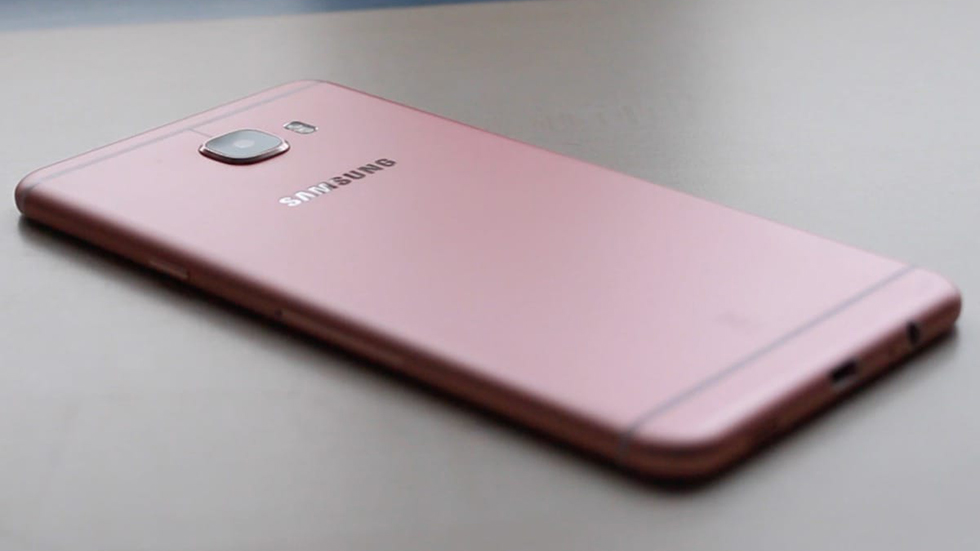Доступный, но мощный Samsung Galaxy C10 Plus засветился в интернете