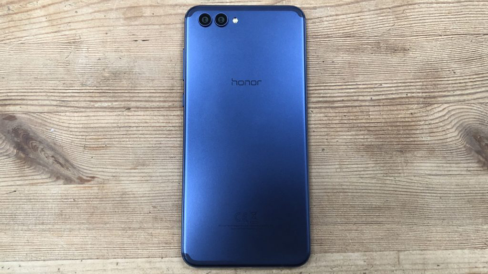 Huawei запустила продажи Honor View 10 в России на нереально выгодных условиях