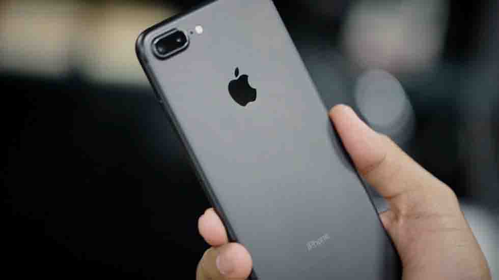 «Билайн» сбросил цену iPhone 7 Plus сразу на 9 000 рублей в честь майских праздников