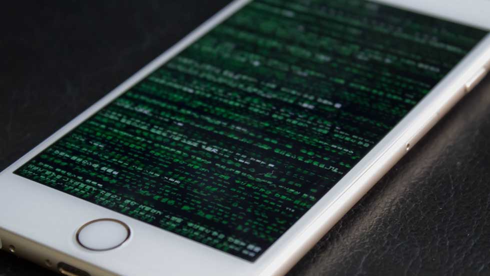 Школьник взломал сервера Apple и украл платежные данные обычных пользователей