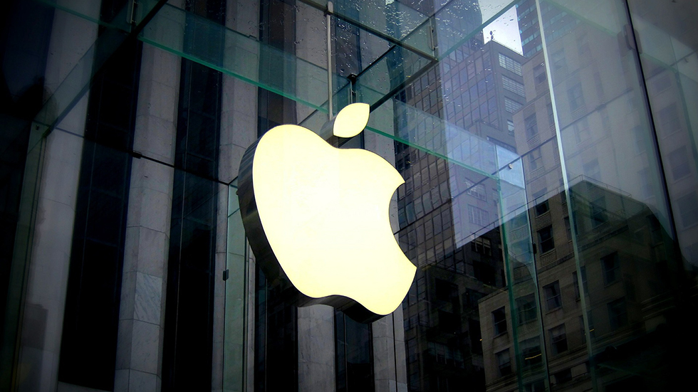 Apple больше не самая дорогая компания в мире