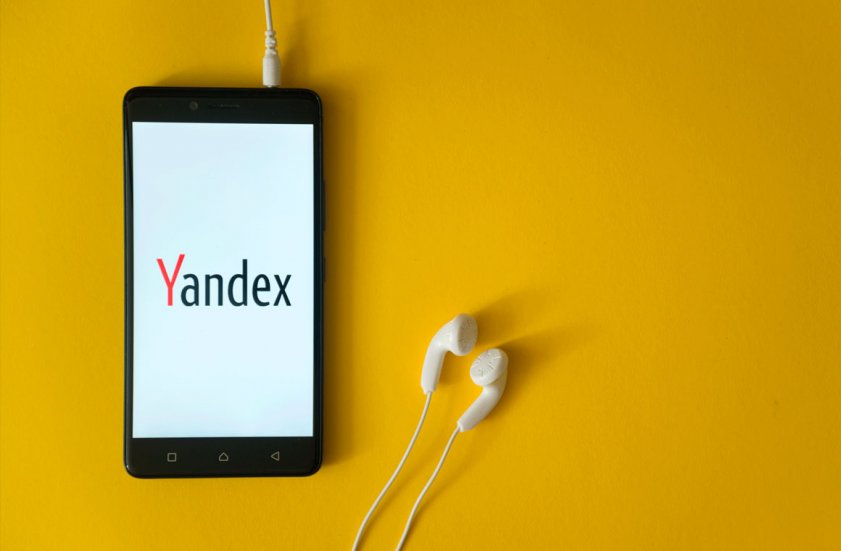 Стали известны характеристики народного смартфона «Яндекс.Телефон»