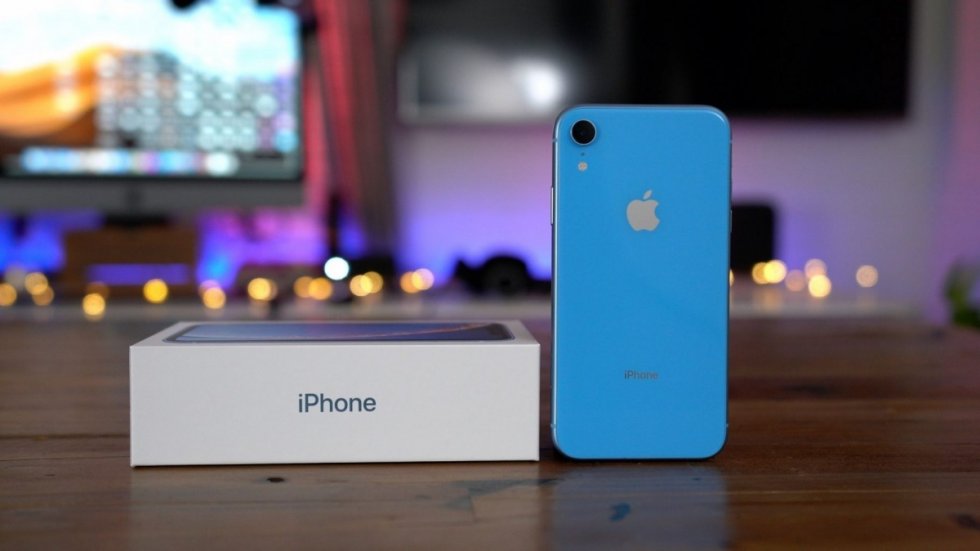 Эксперты объяснили, почему iPhone XR пока не стал хитом