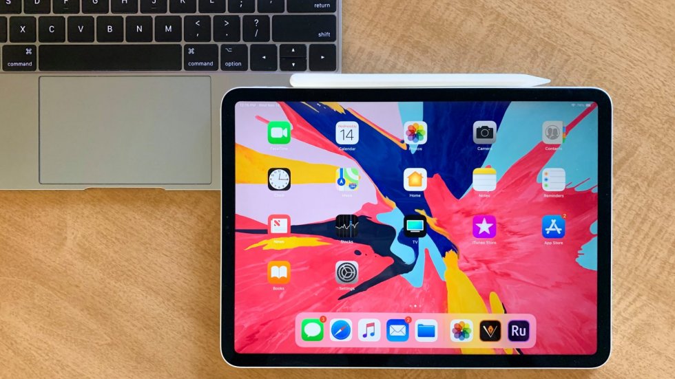 Apple прояснила ситуацию с «гнутыми» iPad Pro