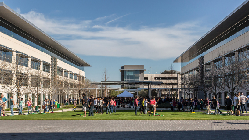 Apple строит еще один кампус за миллиард долларов
