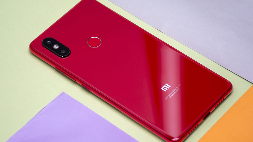 Грядущий хит Xiaomi Redmi 7 показали на фотографиях: фото, дата выхода