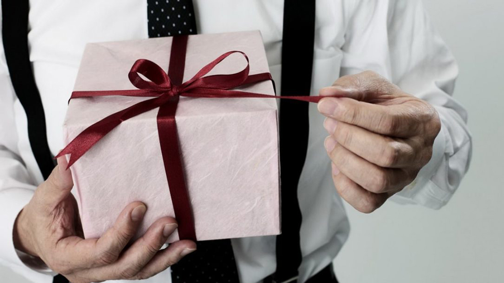 Что подарить на 23 Февраля? 10 реальных подарков с AliExpress