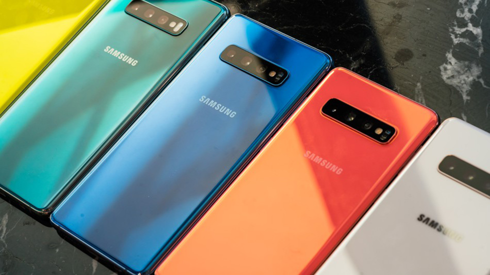 ФАС признала Samsung виновной в координации цен на смартфоны и планшеты в России