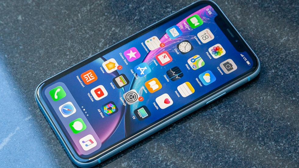 Apple обвинили в преувеличении времени работы iPhone